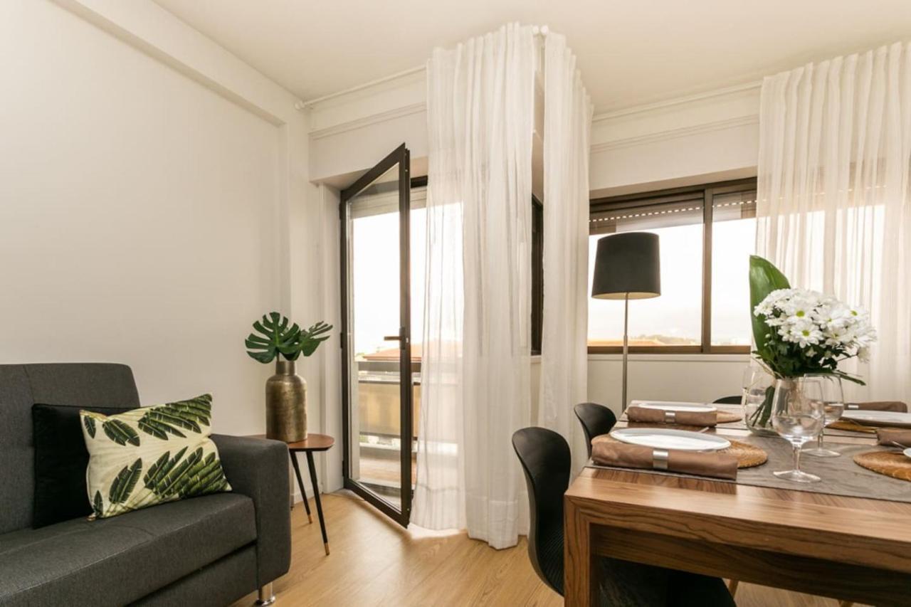 Aposentus - Elegant Functionality Porto Downtown Apartment Екстериор снимка