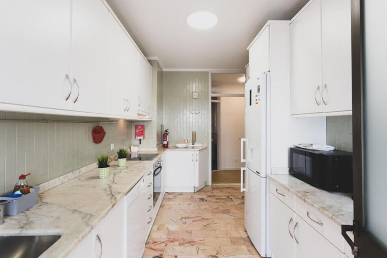 Aposentus - Elegant Functionality Porto Downtown Apartment Екстериор снимка