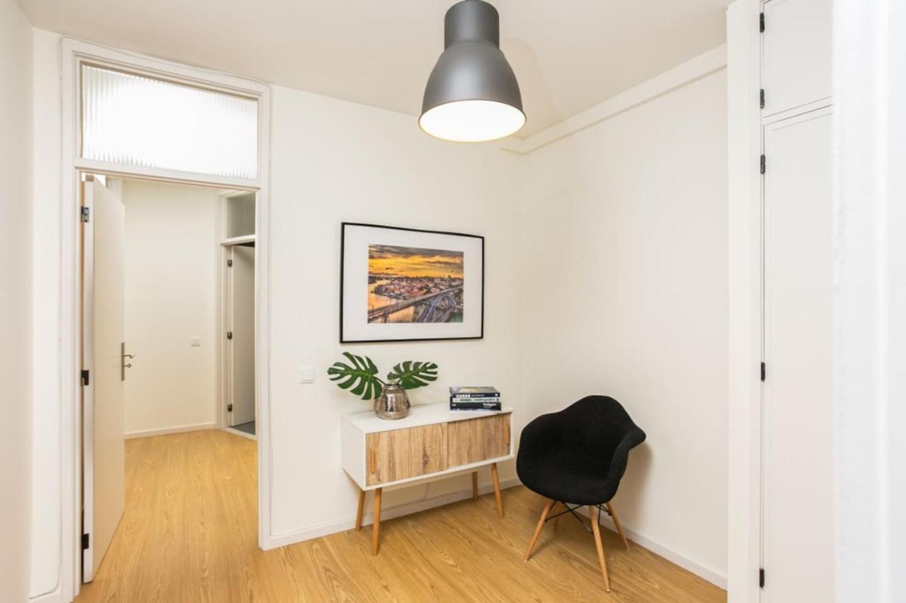 Aposentus - Elegant Functionality Porto Downtown Apartment Екстериор снимка