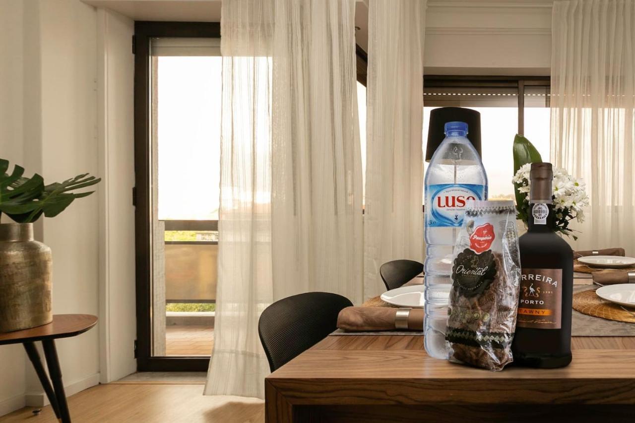Aposentus - Elegant Functionality Porto Downtown Apartment Екстериор снимка